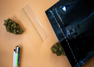 Multiple Smart Packaging features take cannabis pouch to a new level